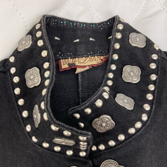 Double D Ranch Vest - Picture 3 of 11